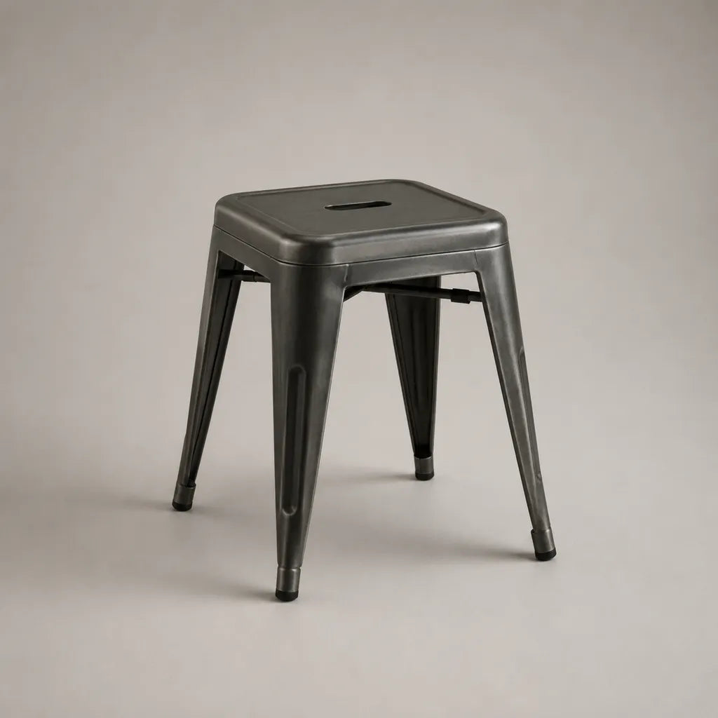 Quadratischer Metallhocker aus Stahl, stapelbar, Anthrazit, 39 × 39 × 46 cm